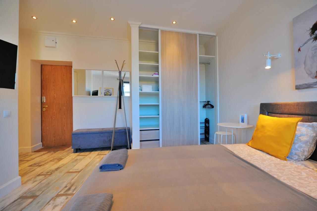 Gertrudes Residence Stay In Light-Filled Studio Apartment In Central Riga Exteriér fotografie